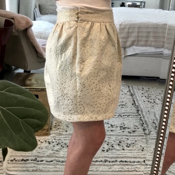 💥 Francesca’s Alya Fireworks Skirt L NWT - Picture 4 of 13